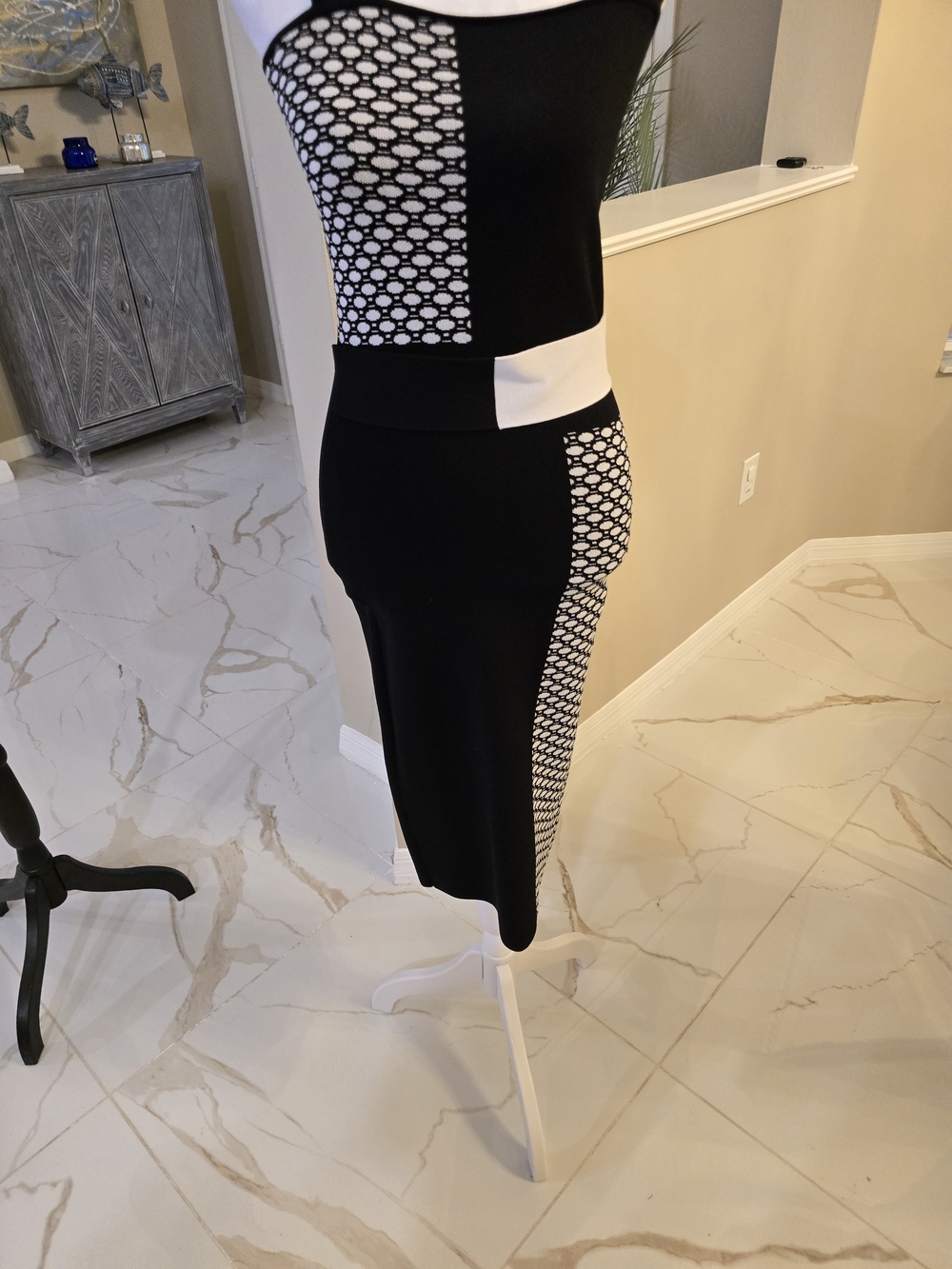 VENUS Black and White Panel Pencil Skirt